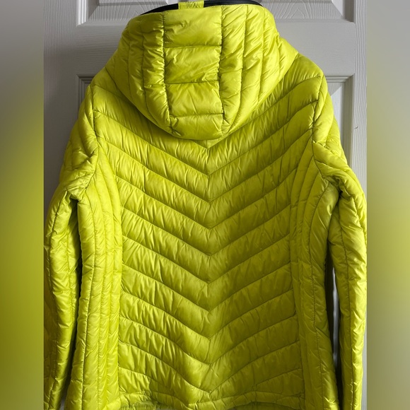 Halifax Traders puffer jacket. Down & feather filled. Packable. Size XLarge. NWT - Picture 2 of 15